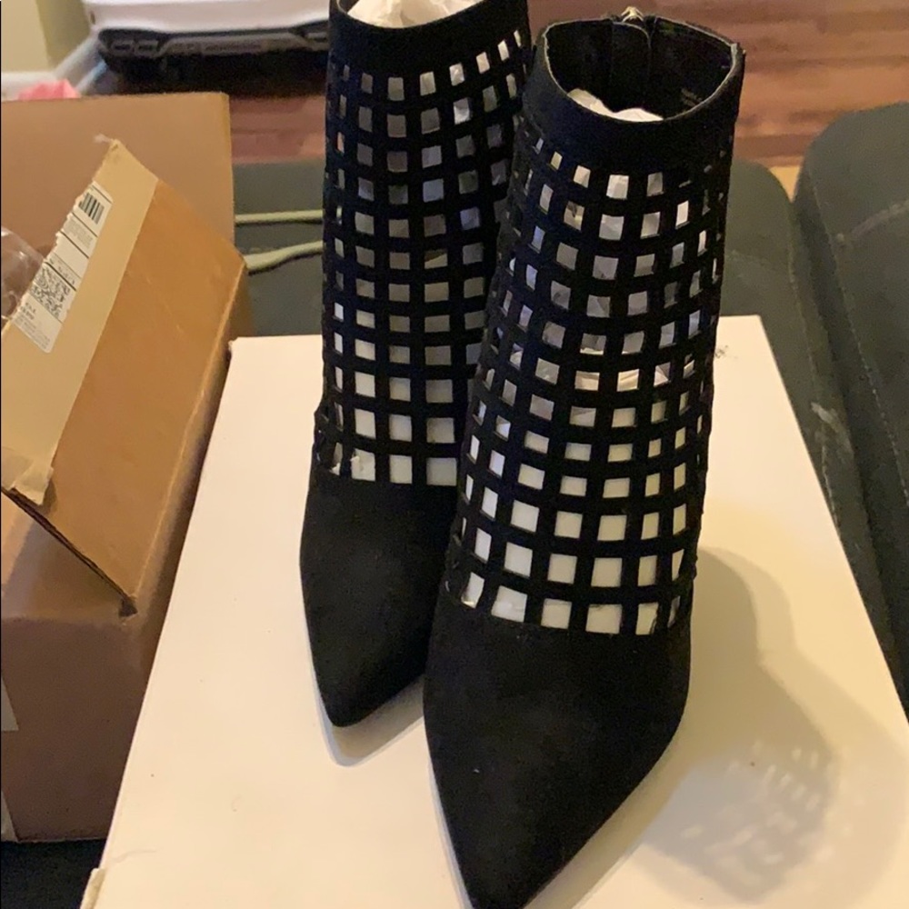 Worn several times